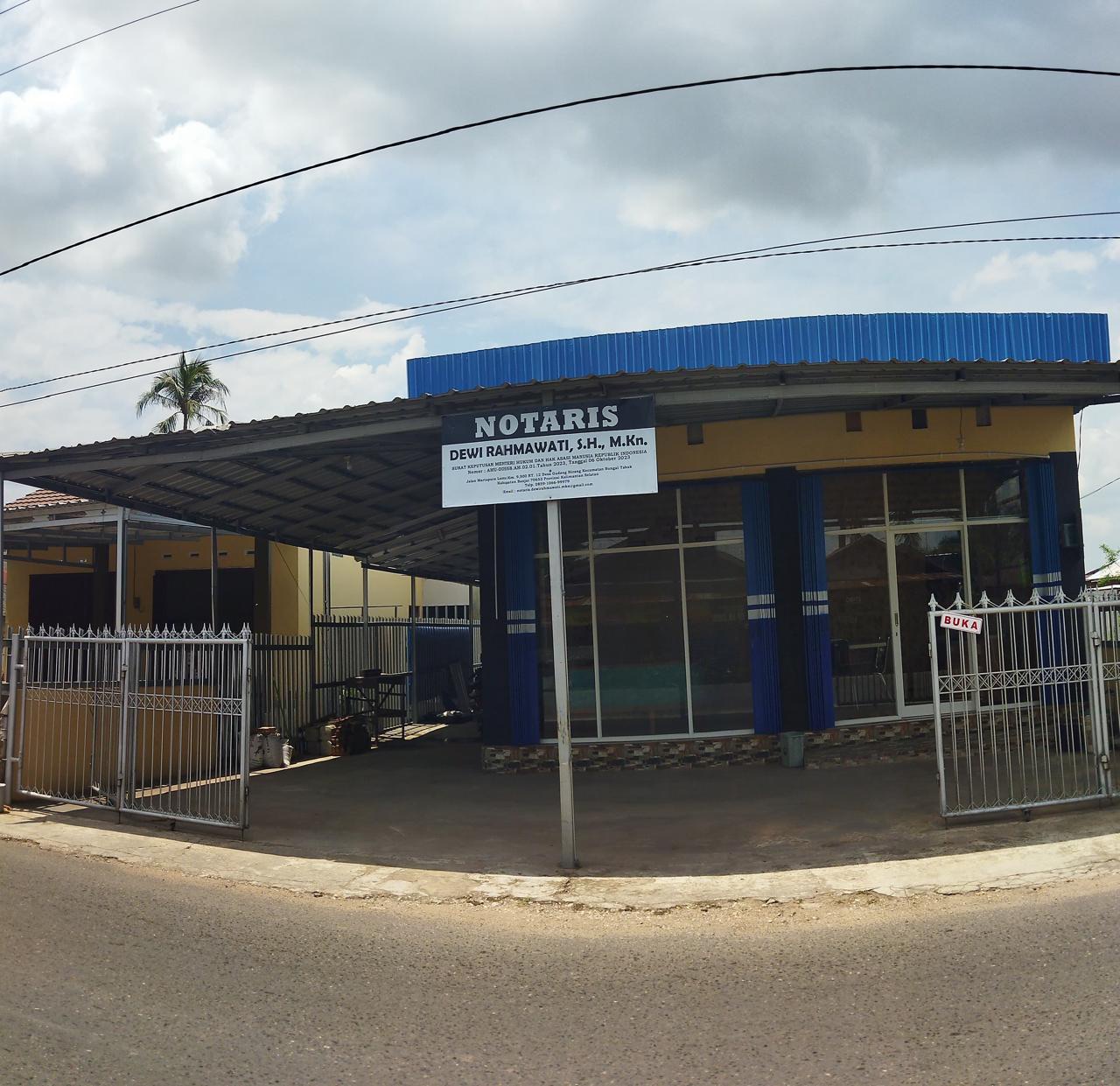 Tampak Depan Kantor